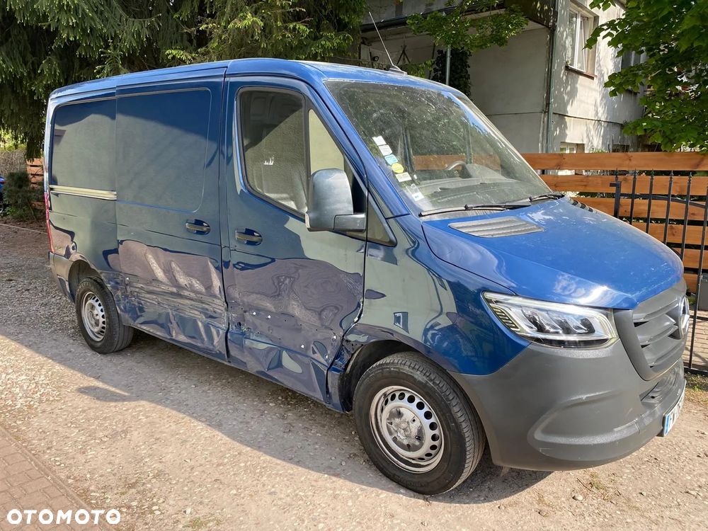 Mercedes-Benz Sprinter - 4