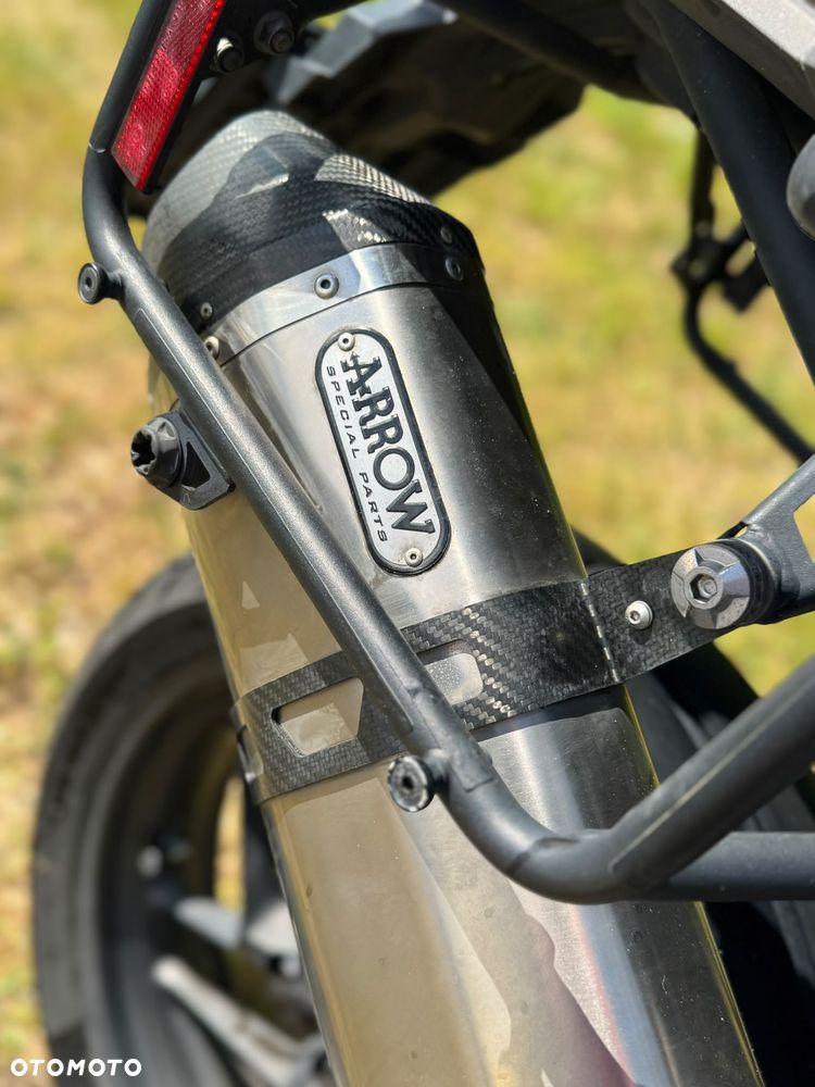 Triumph Tiger - 18