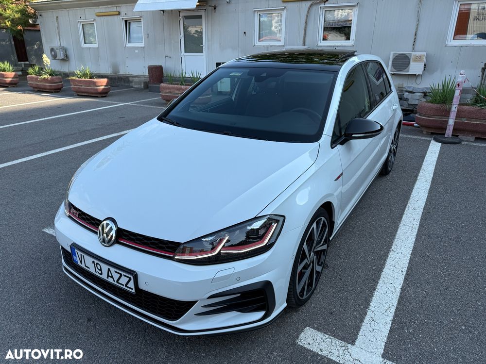 Volkswagen Golf 2.0 TSI DSG GTI Performance - 3