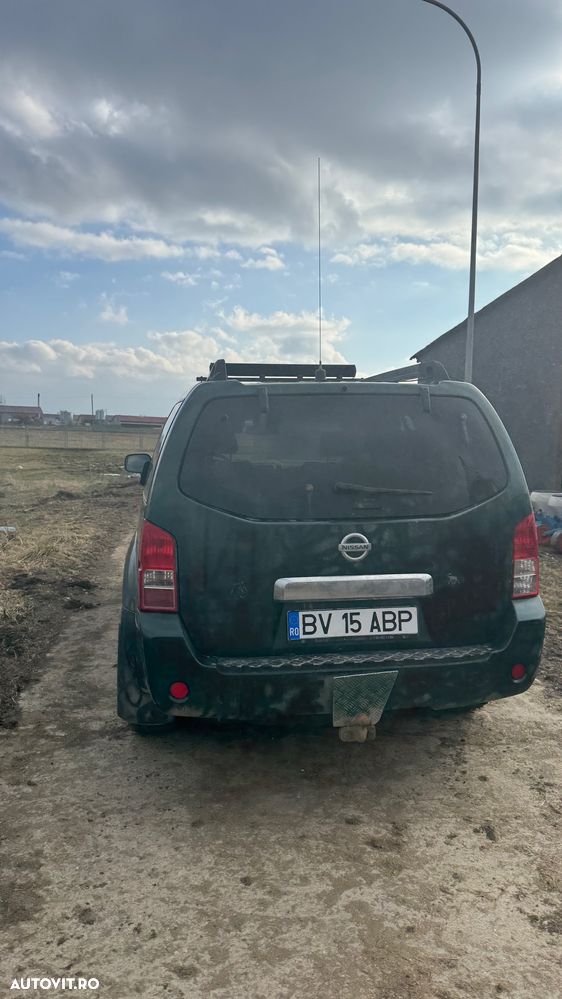 Nissan Pathfinder - 7