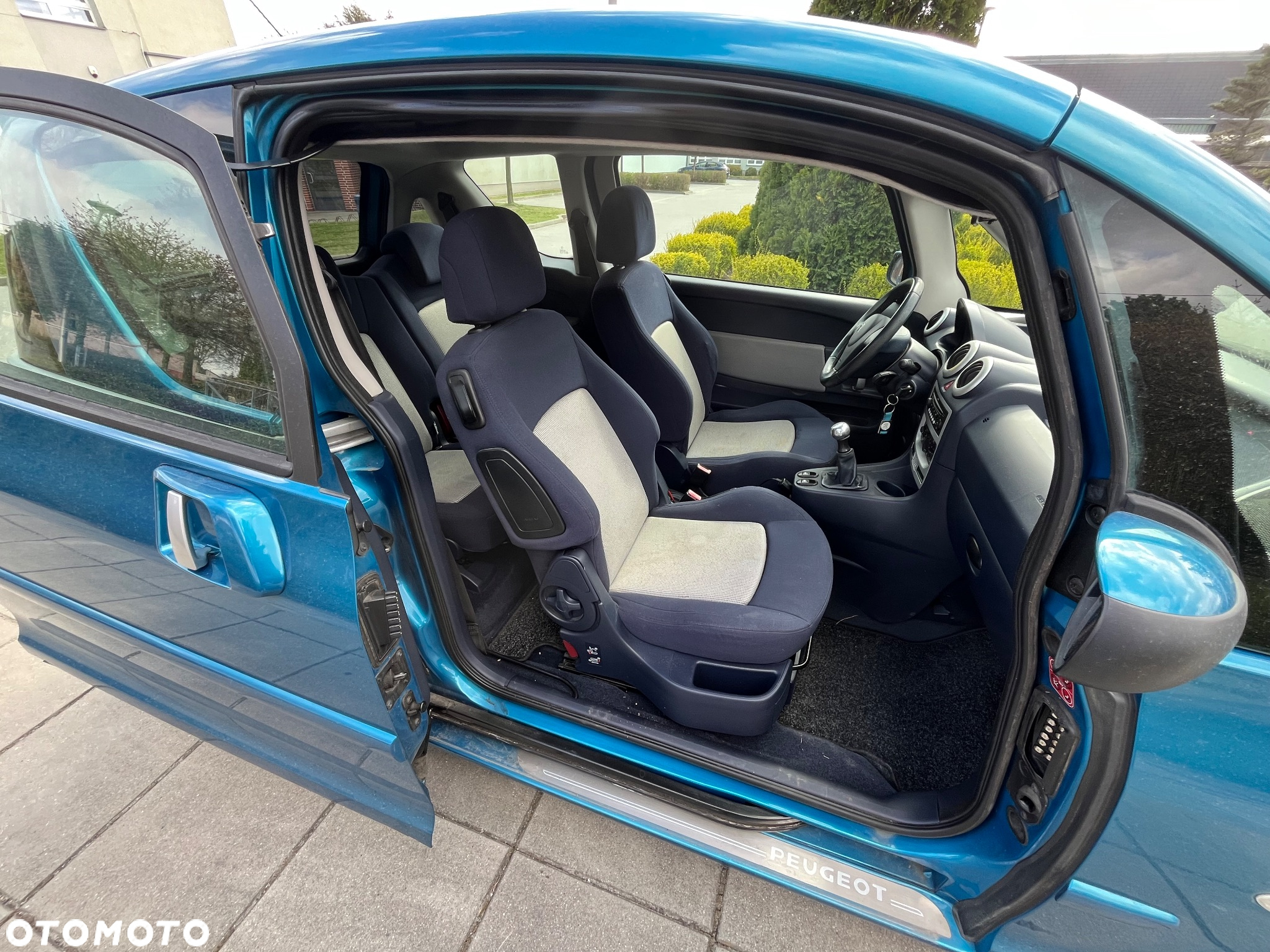 Peugeot 1007 1.4 Trendy - 22