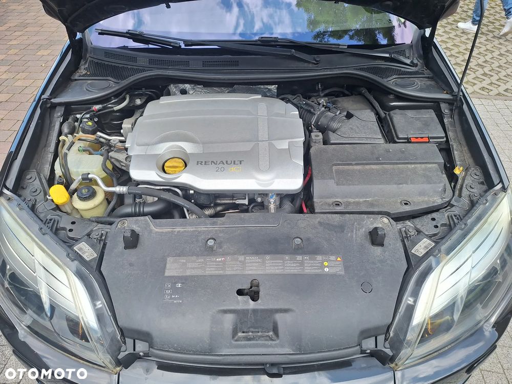 Renault Laguna dCi 180 FAP Initiale - 20