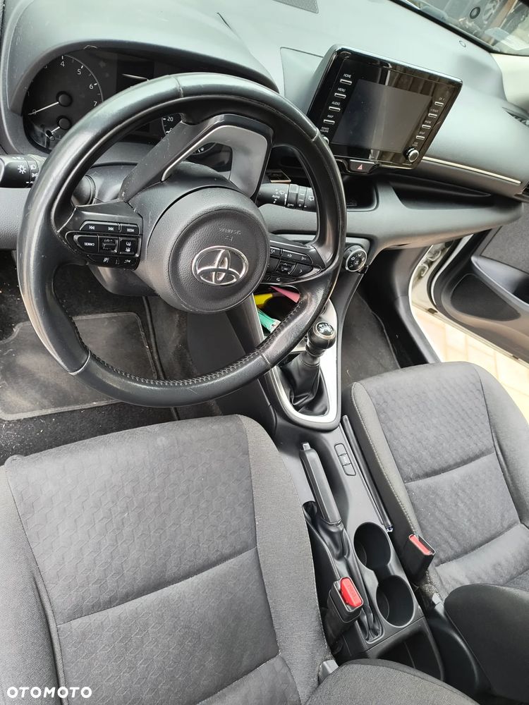 Toyota Yaris 1.5 Comfort - 7