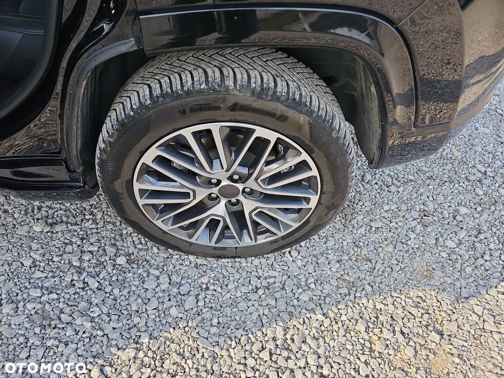 Jeep Compass - 28