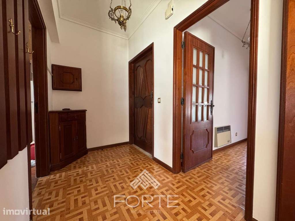 Apartamento T2 para Arrendamento no Centro de Espinho - Grande imagem: 3/21
