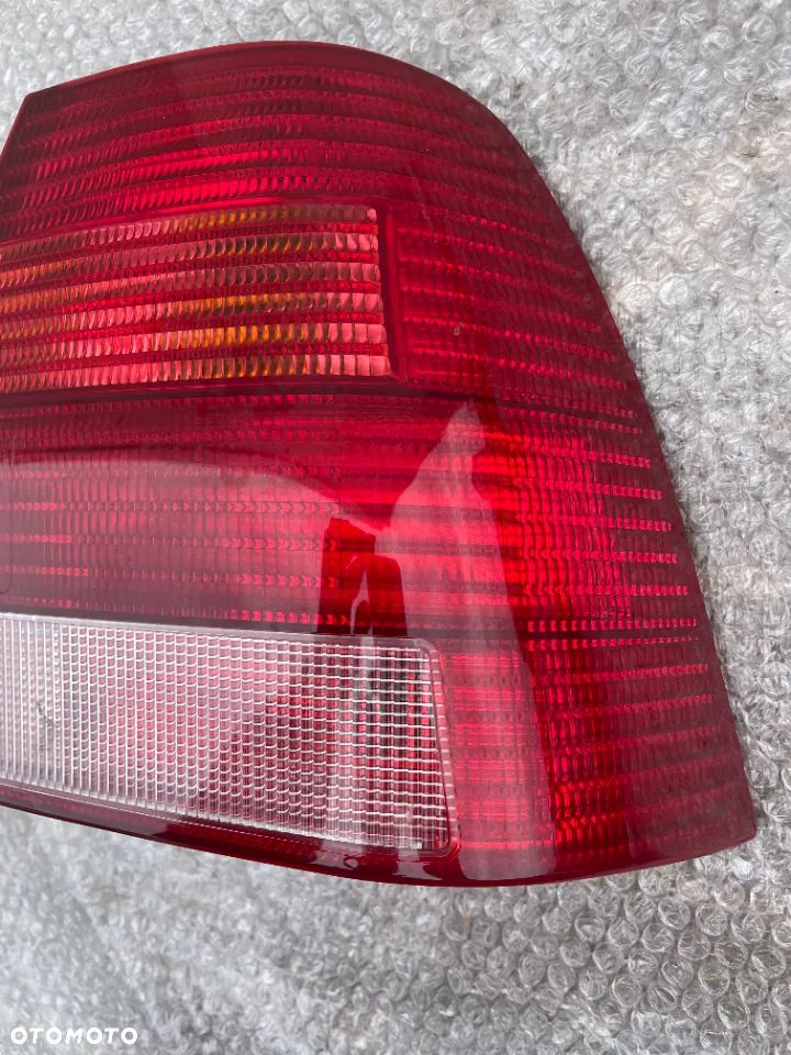 LAMPA PRAWY TYŁ VW BORA SEDAN - 3