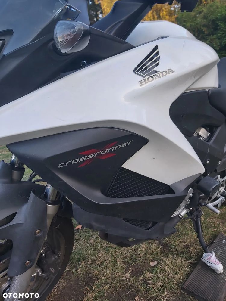 Honda VFR - 3