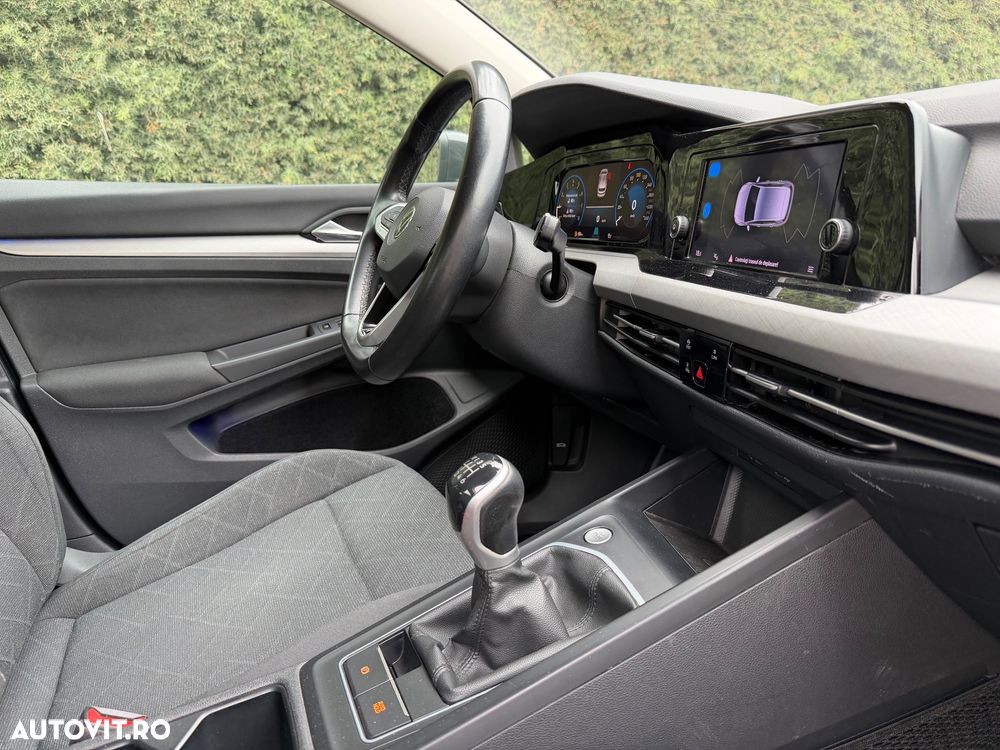 Volkswagen Golf - 3