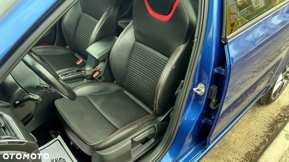 Skoda Octavia 2.0 TDI DSG RS - 8