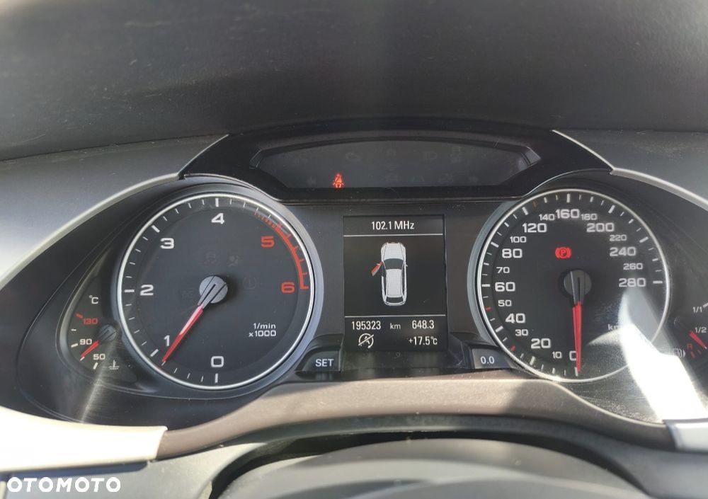 Audi A4 Avant 2.0 TDI DPF quattro - 19