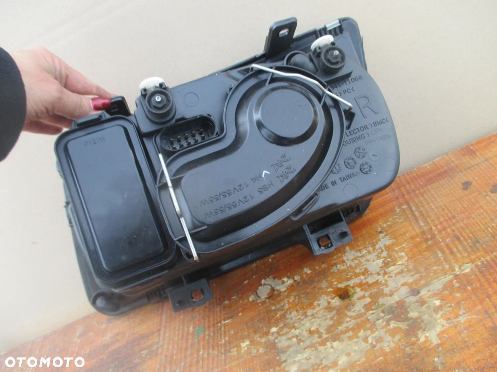 lampa prawa VW Bora TYC Europa - 4