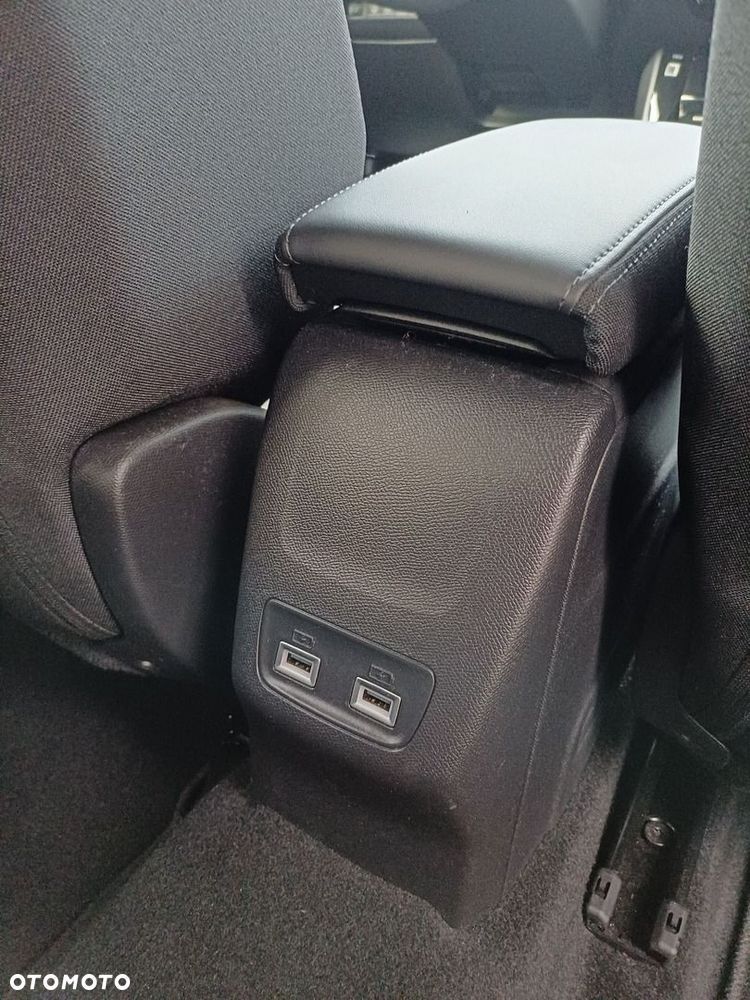 Peugeot 2008 1.2 PureTech Allure Pack S&S EAT8 - 28