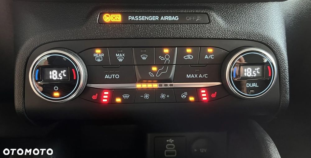Ford Kuga 2.0 EcoBlue 4x4 TITANIUM X - 16