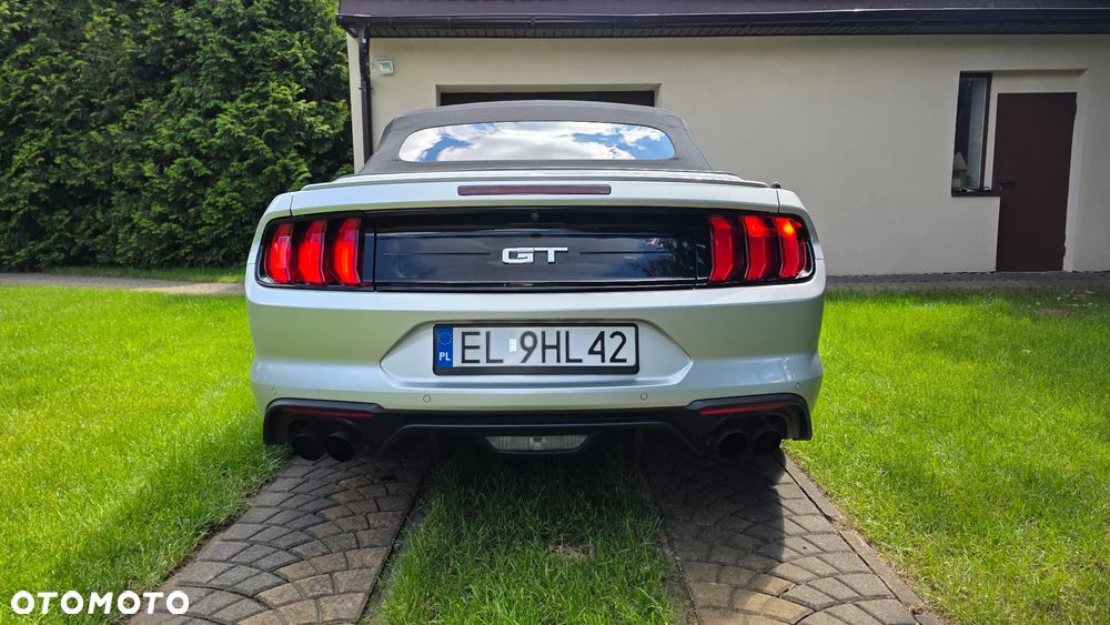 Ford Mustang 5.0 V8 GT - 8