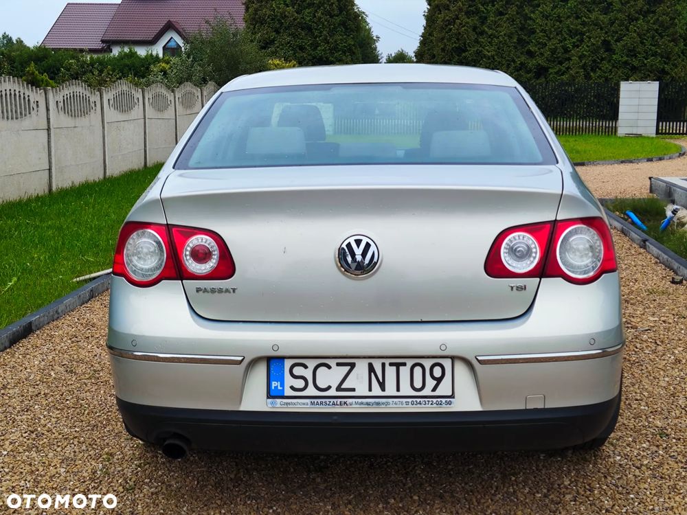 Volkswagen Passat 1.4 TSI Comfortline - 4