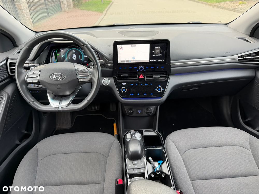 Hyundai IONIQ Premium - 3