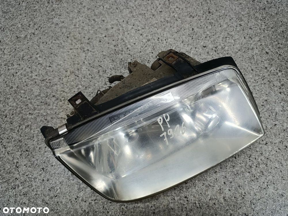 LAMPA PRZÓD PRAWA VW BORA - 5