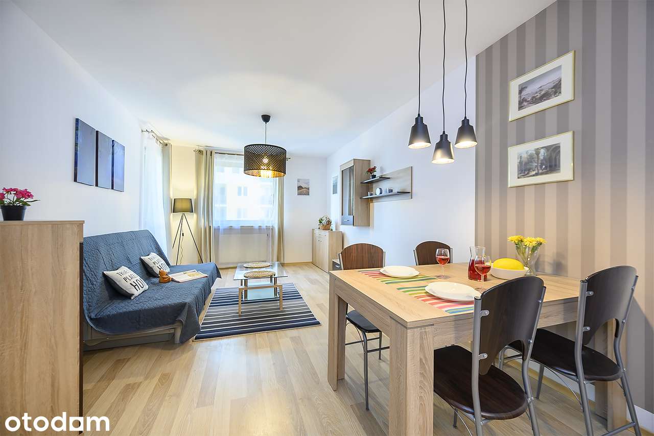 Naturalny klimat, jasne wnętrze z balkonem| 2 pokoje | Aluzyjna|44 m²