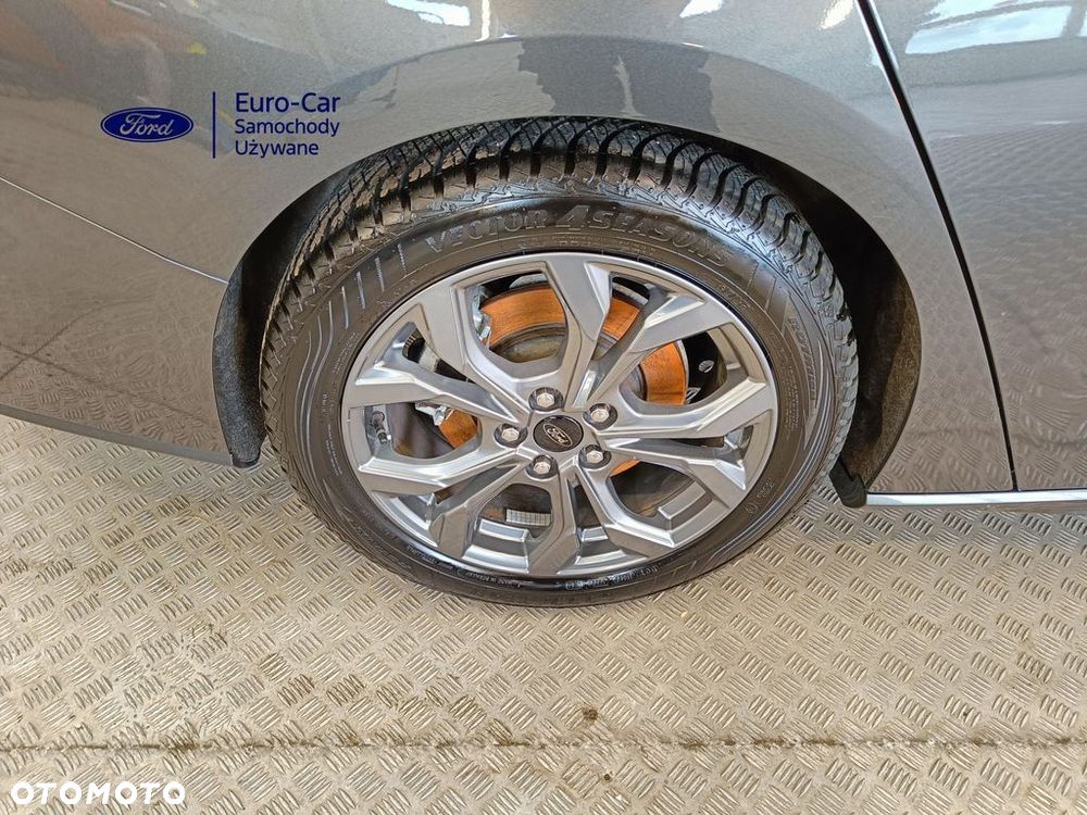 Ford Focus 1.0 EcoBoost mHEV ST-Line X - 29
