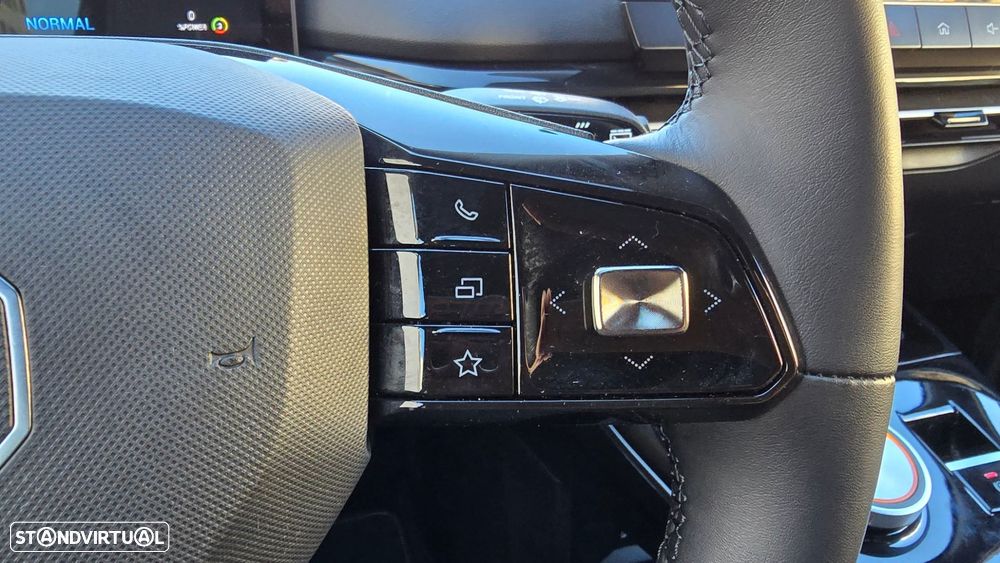 MG MG4 64 kWh Luxury - 16