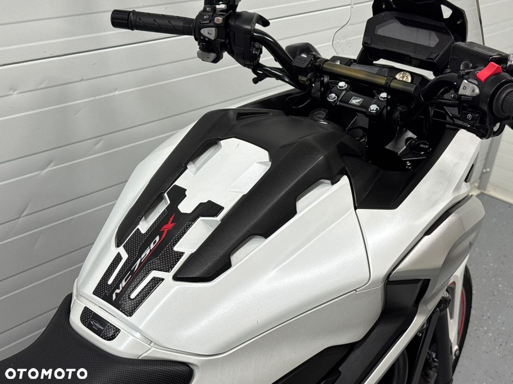 Honda NC - 15