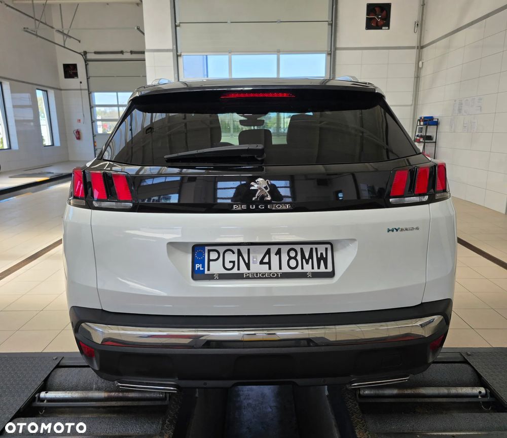 Peugeot 3008 1.6 PureTech Hybrid4 PHEV GT S&S EAT8 - 6