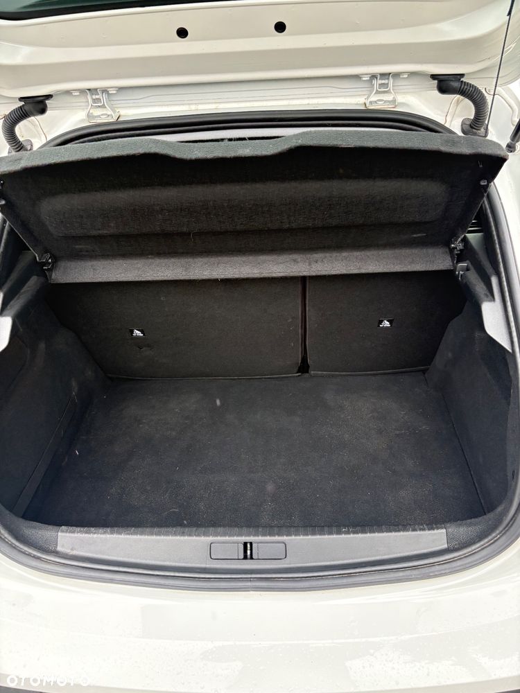 Peugeot 208 Elektromotor 136 GT Pack - 7