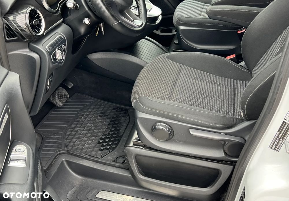 Mercedes-Benz Klasa V 220 d kompakt 9G-TRONIC Edition - 30