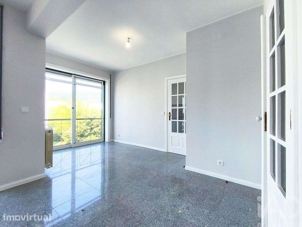Apartamento T2 em Viana do Castelo e Meadela de 115 m2 - Grande imagem: 3/28
