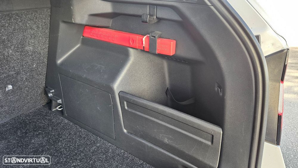 Skoda Fabia Break 1.0 TSI Ambition - 11