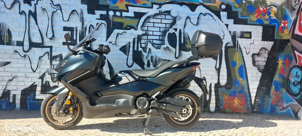 Yamaha TMAX Tech Max - 10