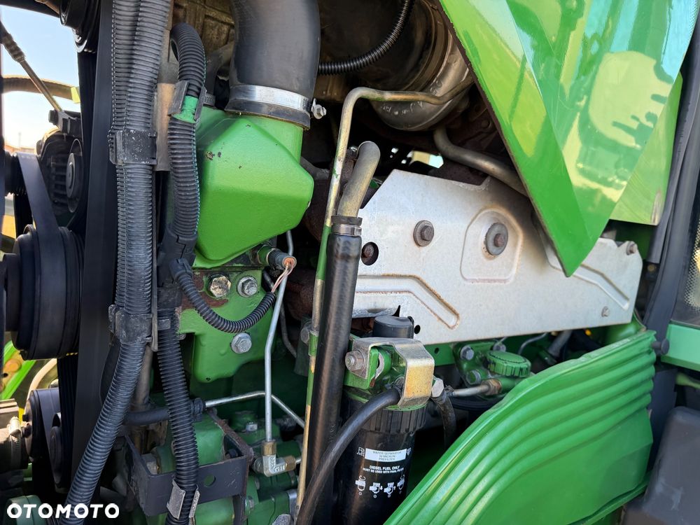 John Deere 7430 - 19