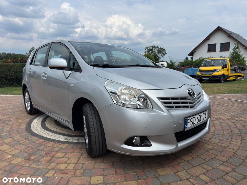 Toyota Verso - 10