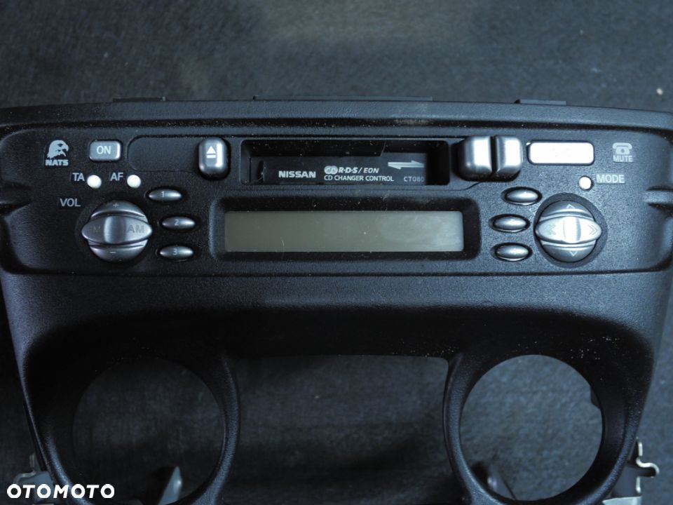 Radio Fabryczne Nissan Almera N16 - 2