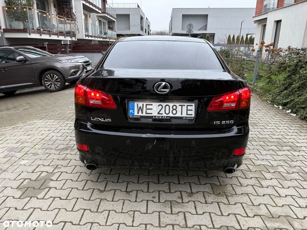 Lexus IS 250 Prestige - 4