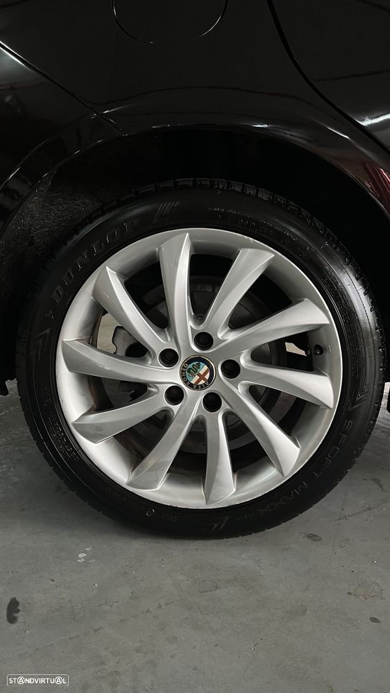 Alfa Romeo Giulietta 1.6 JTDM Veloce - 6