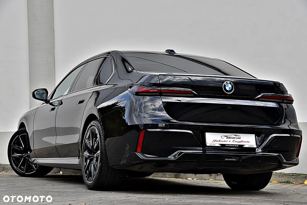 BMW Seria 7 740d xDrive mHEV sport - 5