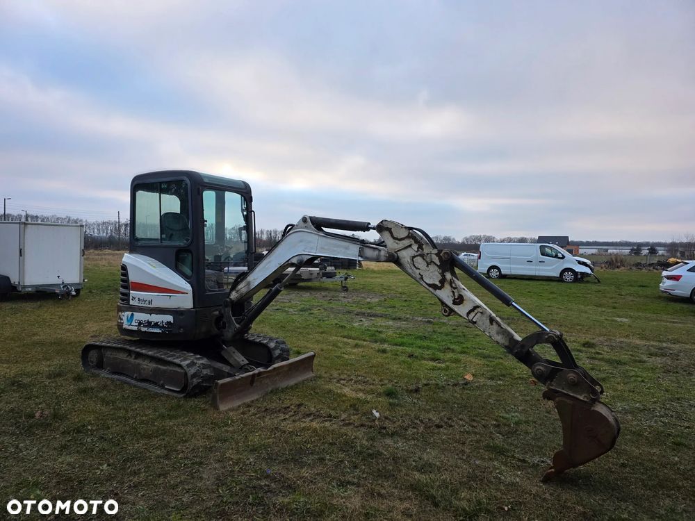Bobcat E26 - 6