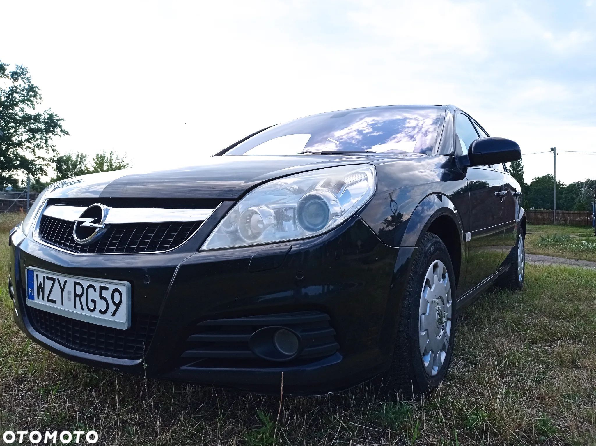 Opel Vectra 1.9 CDTI Cosmo - 1