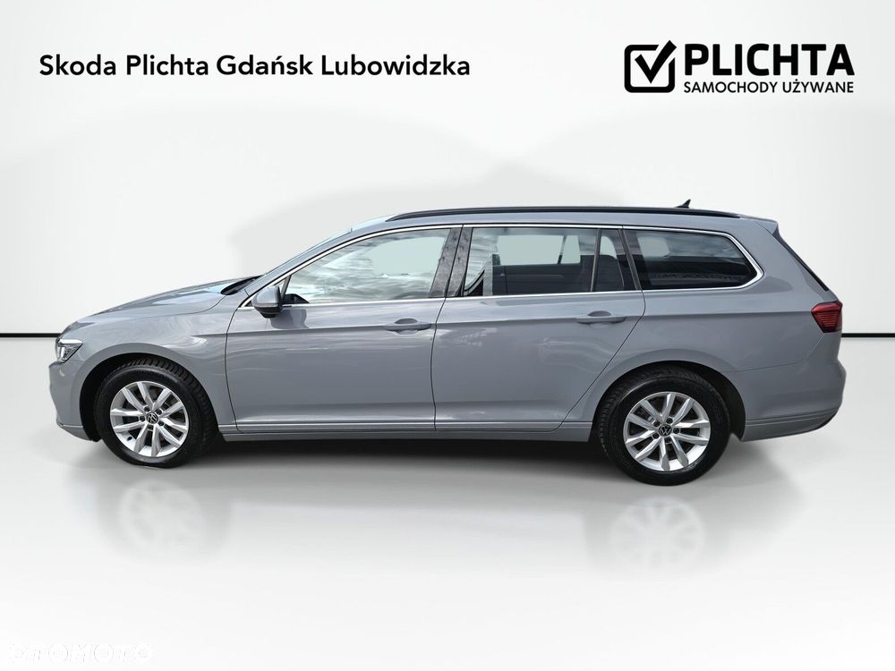 Volkswagen Passat Variant 2.0 TDI SCR Business DSG - 9