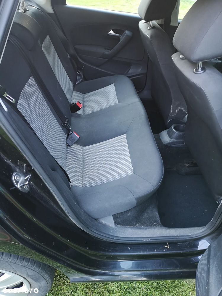 Volkswagen Polo 1.6 TDI DPF Highline - 10