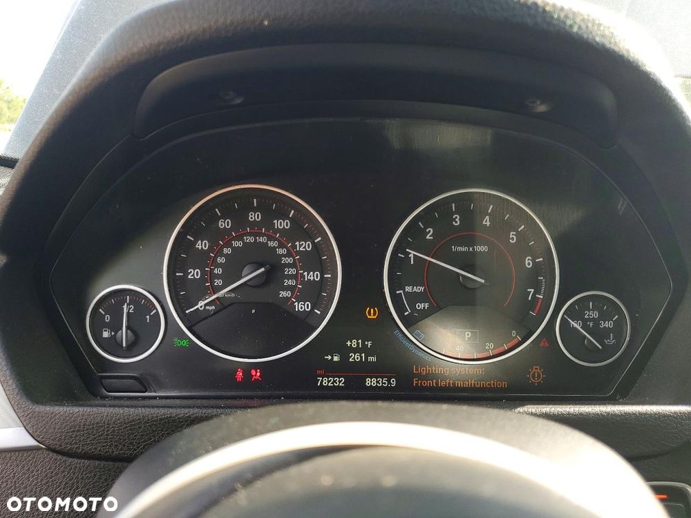BMW Seria 3 330i M Sport - 9