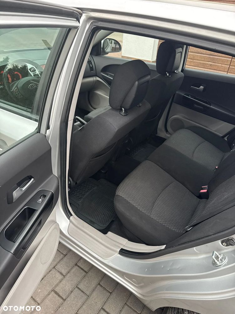 Kia Ceed 1.4 Comfort - 13