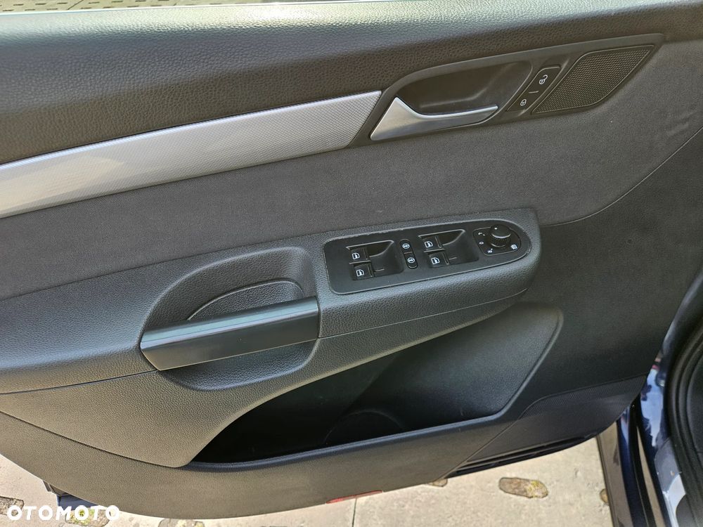 Volkswagen Sharan - 7