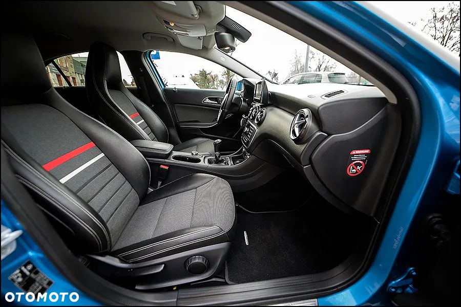 Mercedes-Benz Klasa A - 35