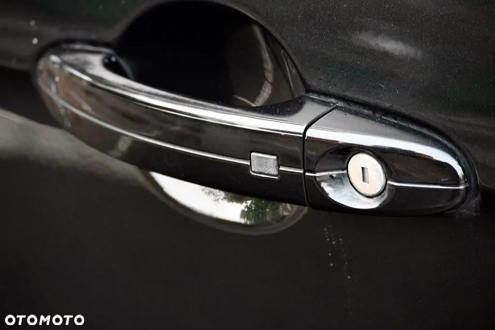 Ford S-Max 2.0 TDCi DPF Titanium X - 24