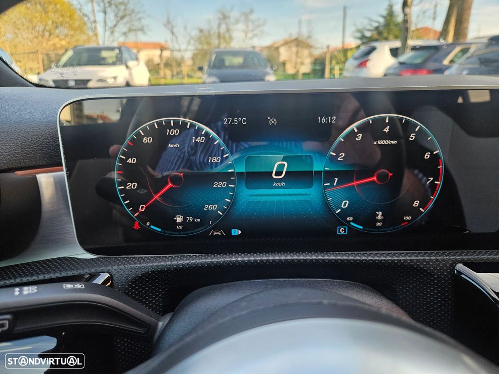 Mercedes-Benz A 200 AMG Line - 44