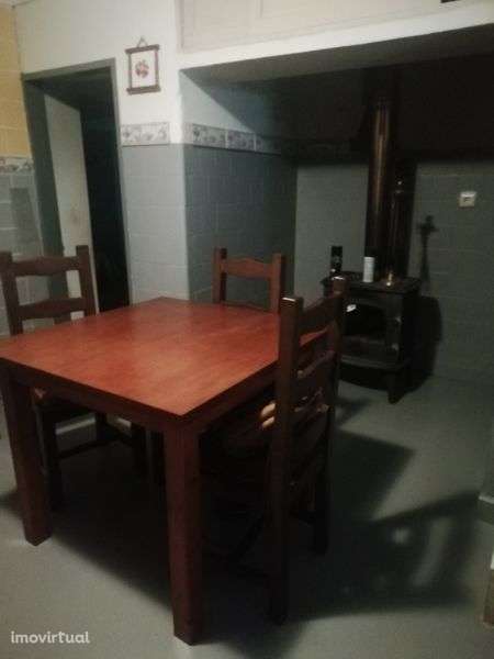 Alugo vivenda tipo T1 mobilada - Grande imagem: 2/6