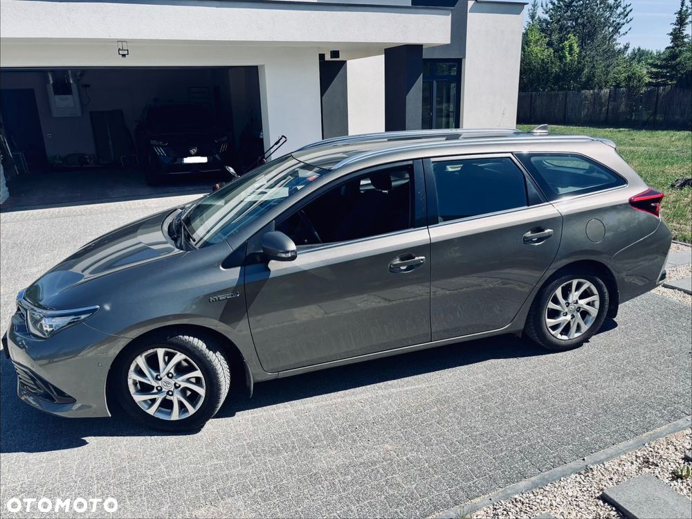 Toyota Auris - 8