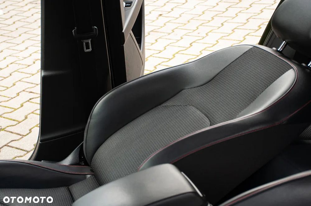 Seat Leon 2.0 TDI DPF DSG FR - 37